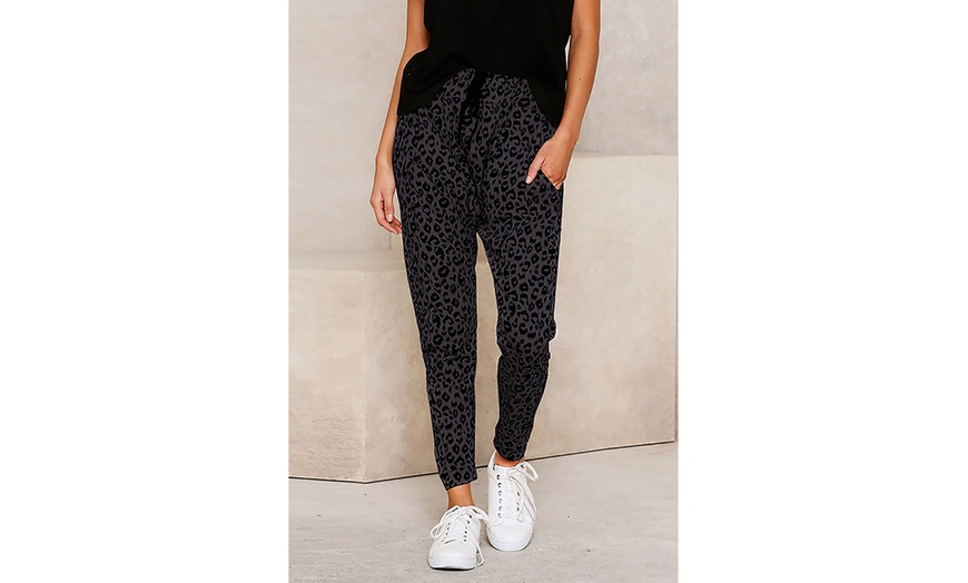 Image 7: Women's White/Gray/Khaki Casual Skinny Leopard Print Pants