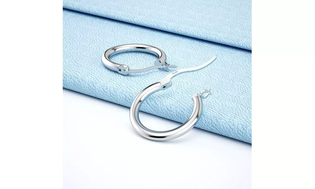 Italian Sterling Silver Small 18MM Classic Huggie Hoop Earrings 