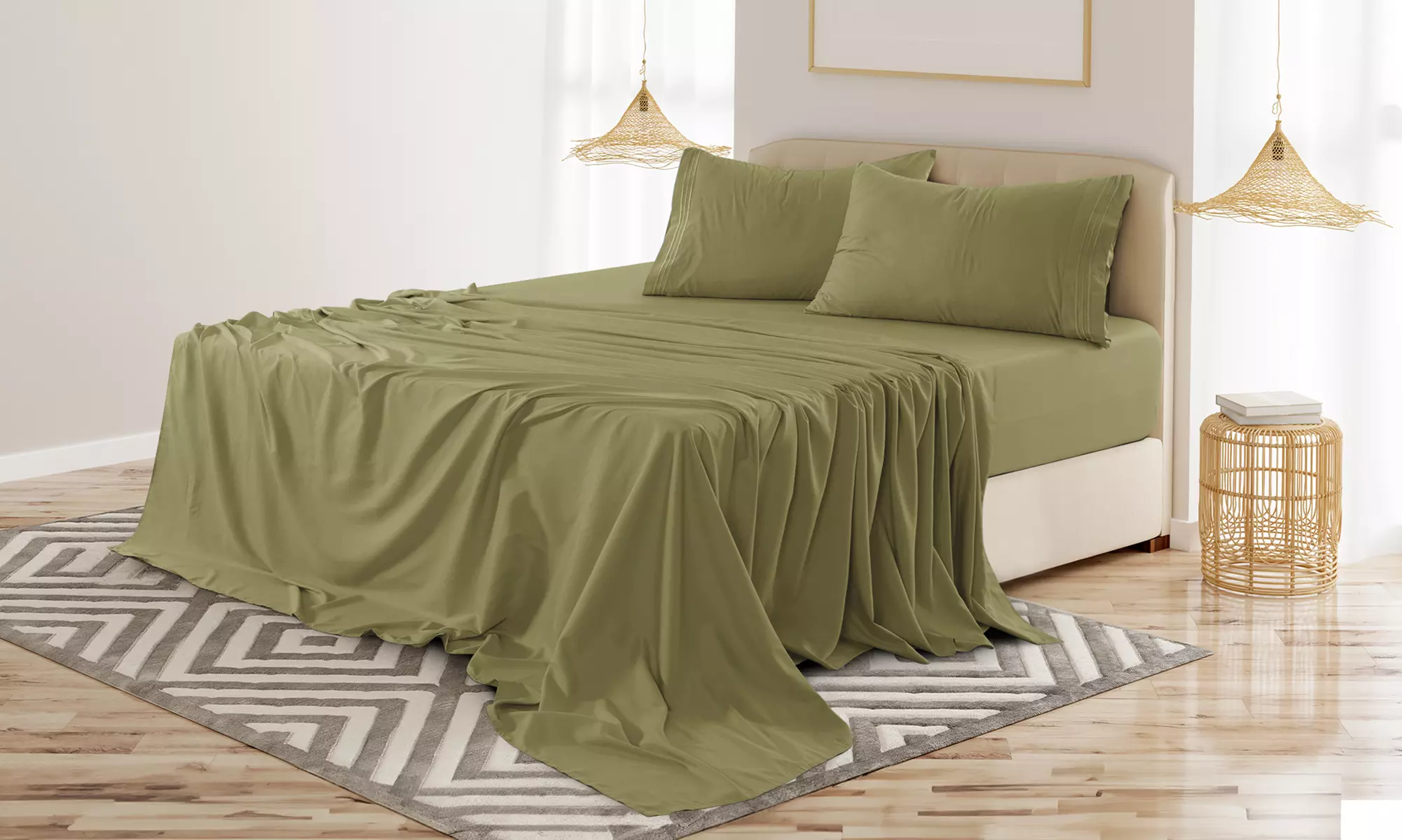Lux Decor 4Pc Deep Pocket Sheet Set With Embroidered Pillowcases & Giftable Bag