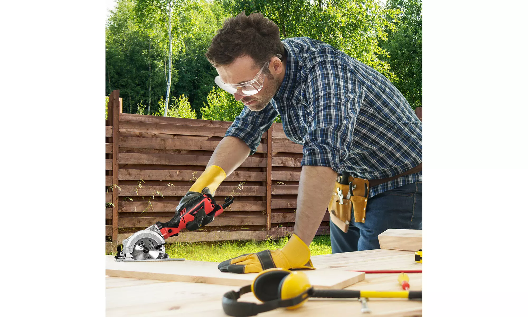 Electric Mini 4-1/2" Circular Saw 3500 RPM Handheld Cutting Tool Accessory Kit  - Primary Image