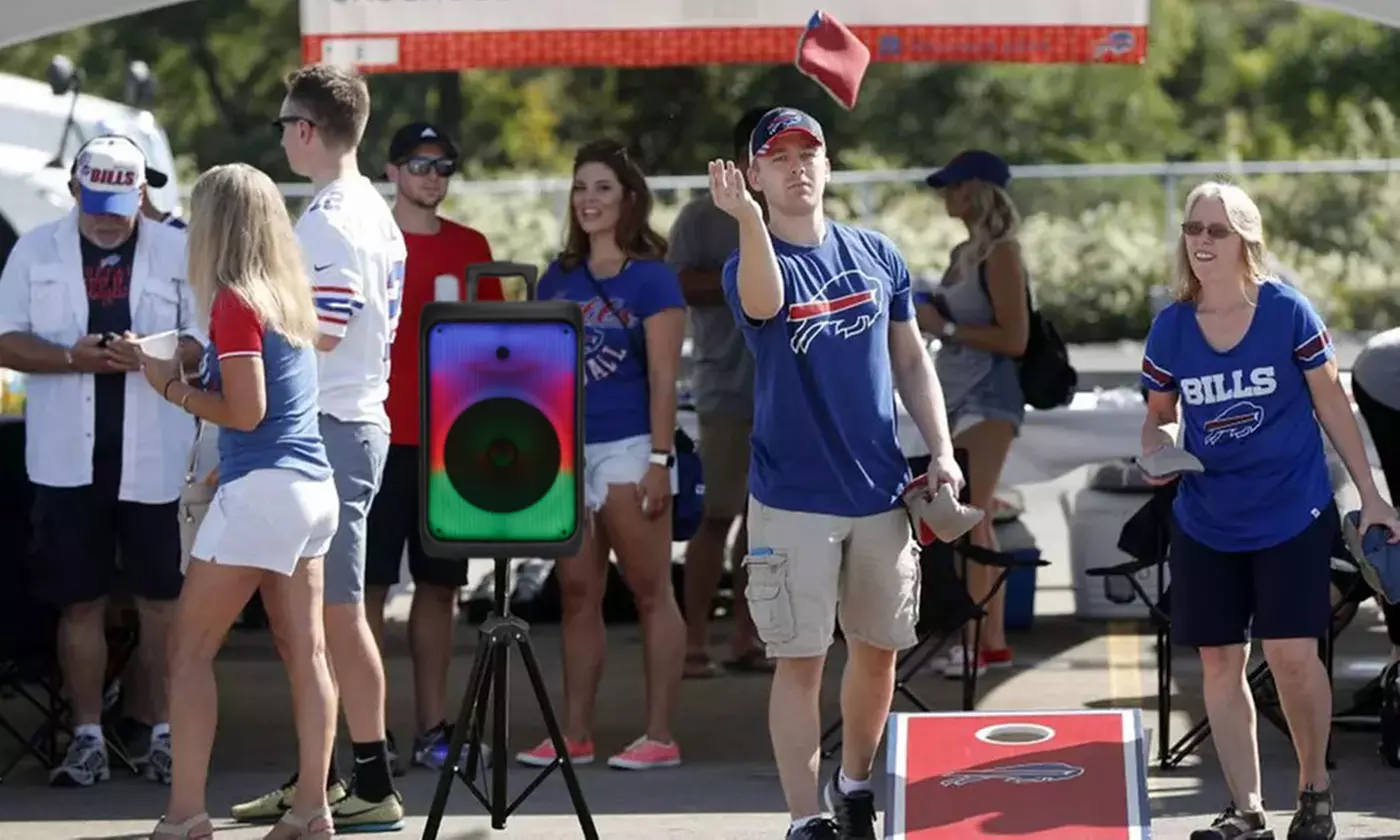 Kocaso Portable Bluetooth Party Speaker Karaoke Speaker with Colorful Lights