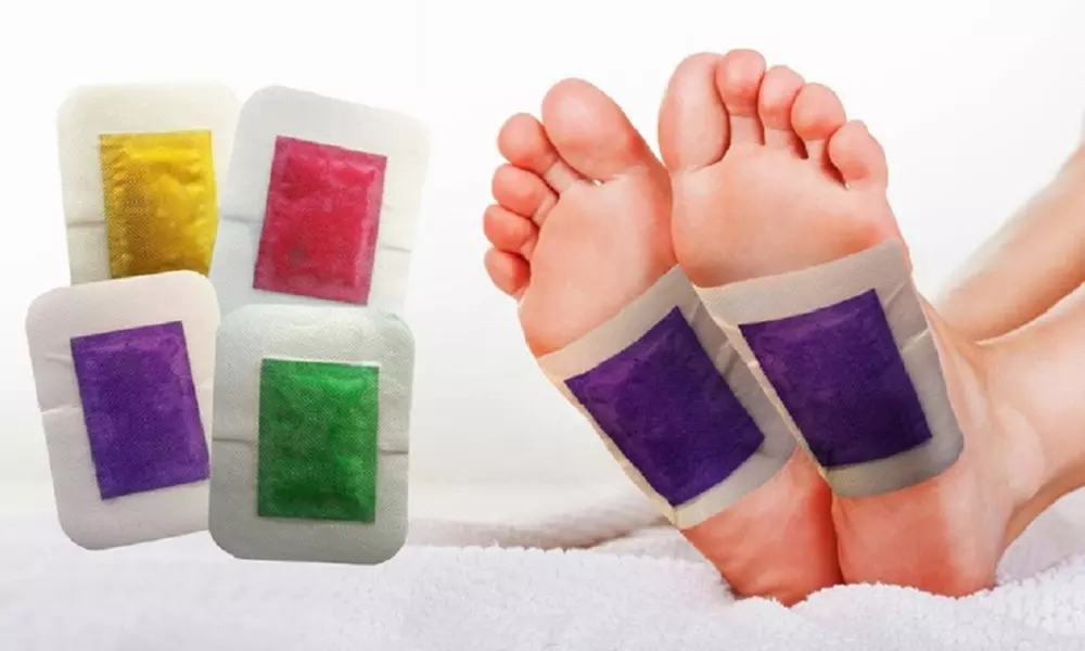 Scented Detox Foot Patches 4-Piece Set (Lavender, Rose, Chili, and Green Tea) - Primary Image