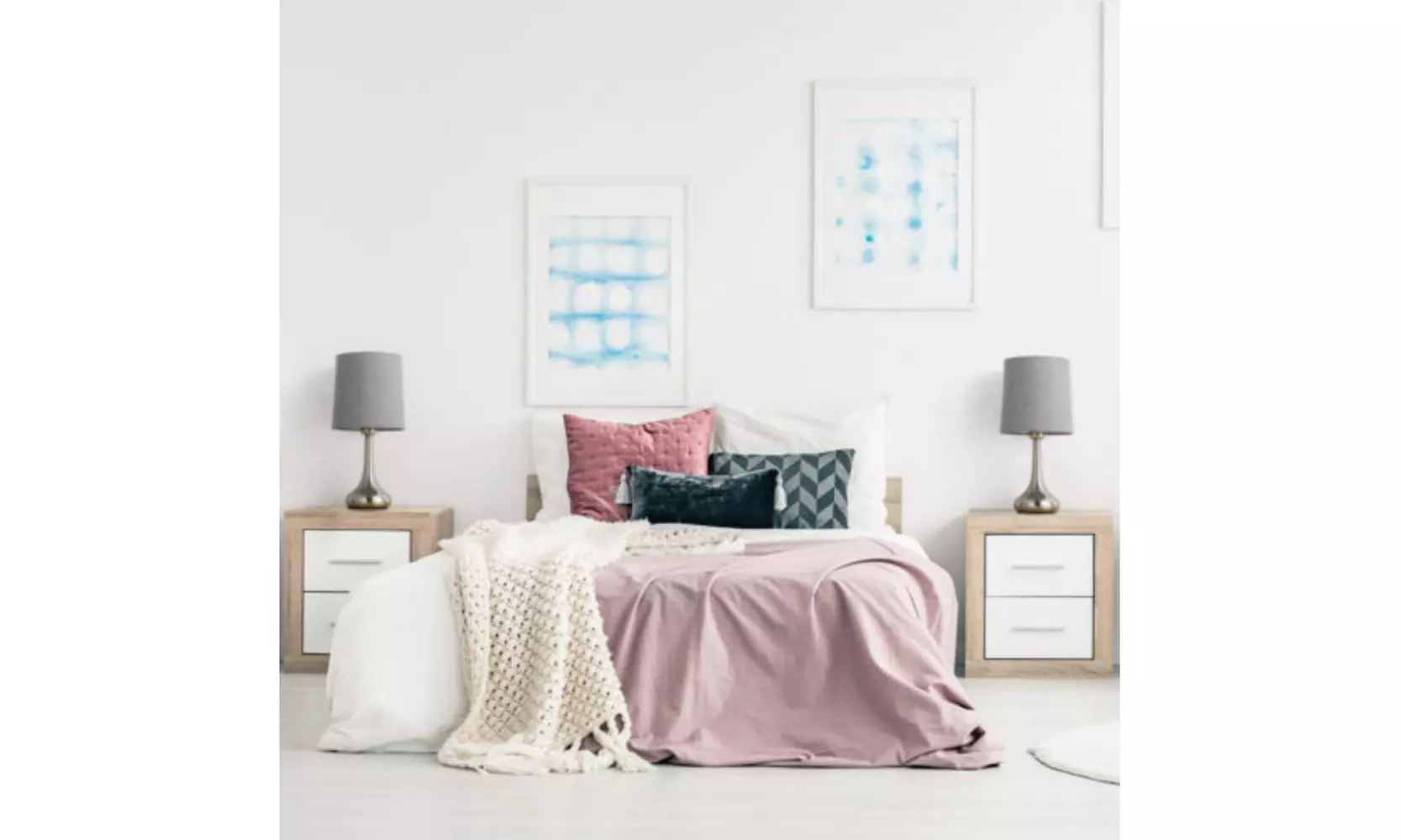 Creative table lamp Modern Bedside Light Fixtures for Bedroom Living Room