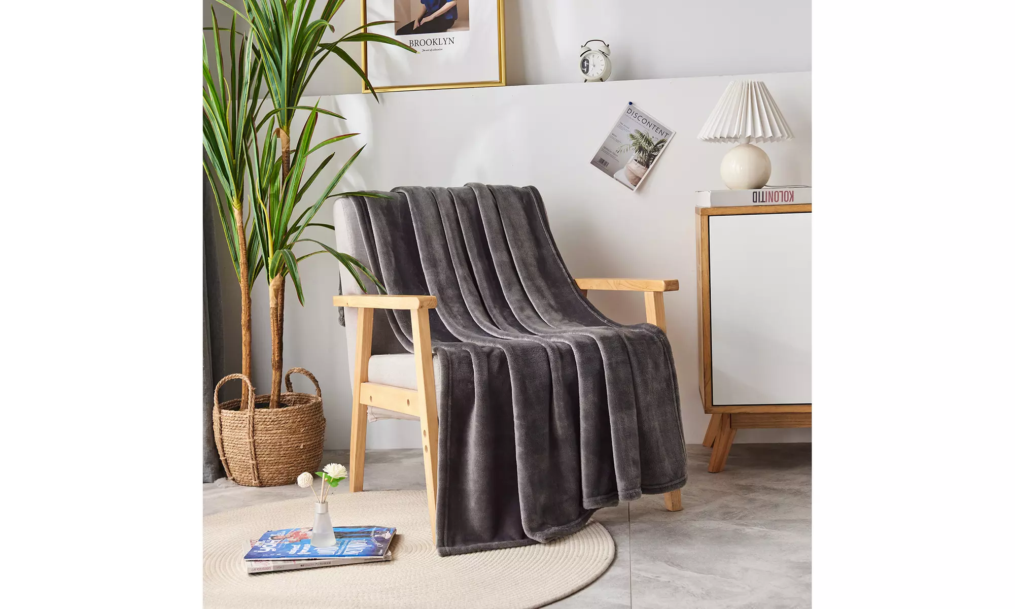 Soft Flannel Fleece Throw Blanket For Sofa Couch Travel