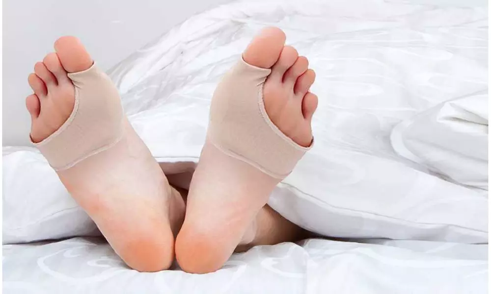 Bunion Corrector Sleeve with Gel Comfort Cushioning 