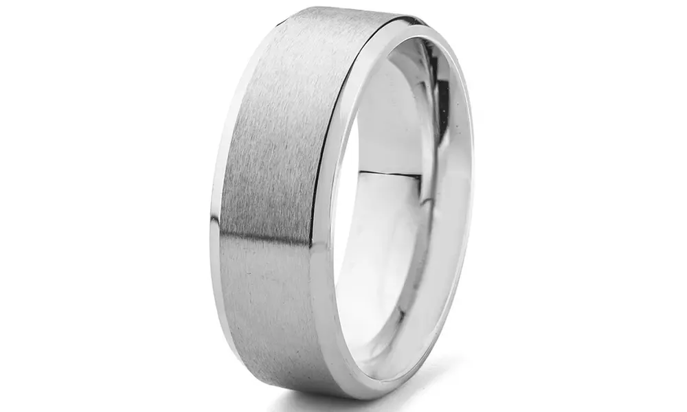 Men's Stainless Steel Brushed Beveled Edge Band (8mm)