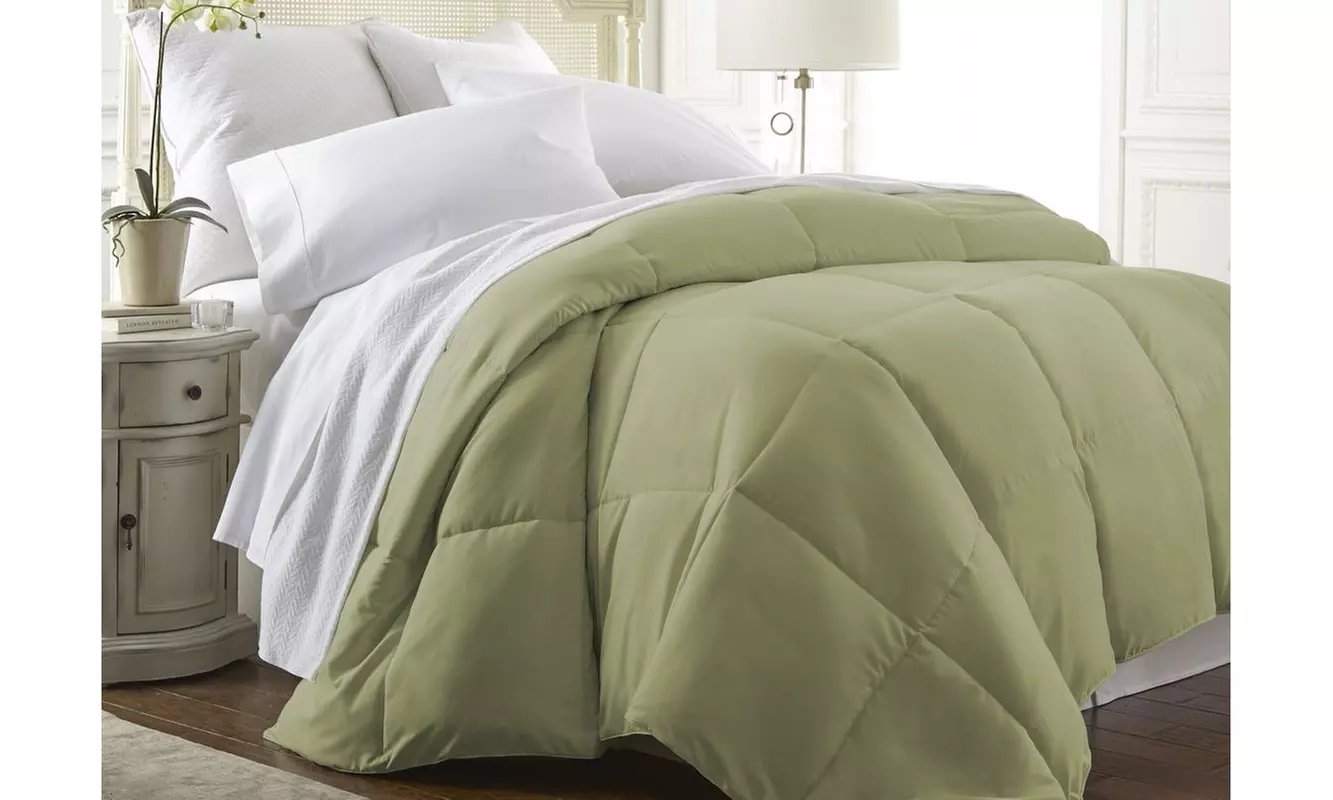Merit Linens Ultra Soft Down Alternative Lightweight Solid Comforter in 6 Colors - Second Medium