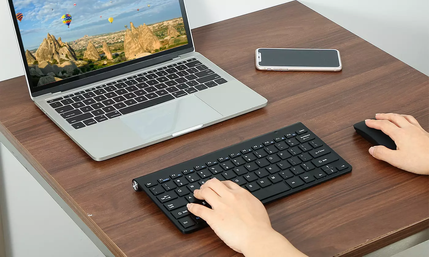 iMounTEK 2.4GHz Ultra Thin Wireless Keyboard & Mouse Combo with USB Receiver - Primary Image