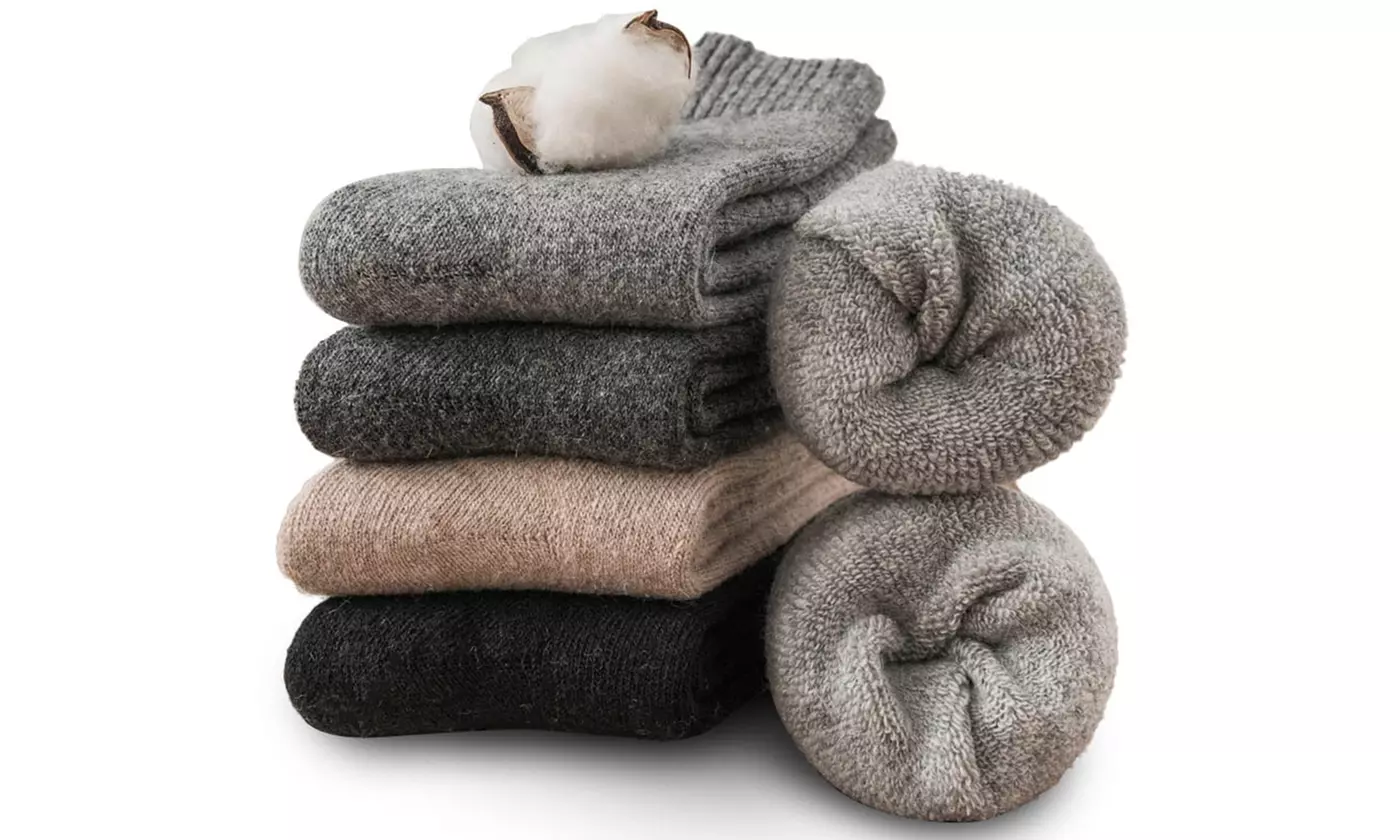 3 Pairs Thermal Warm Winter Cushion Moisture Wicking Boot Socks  - Primary Image