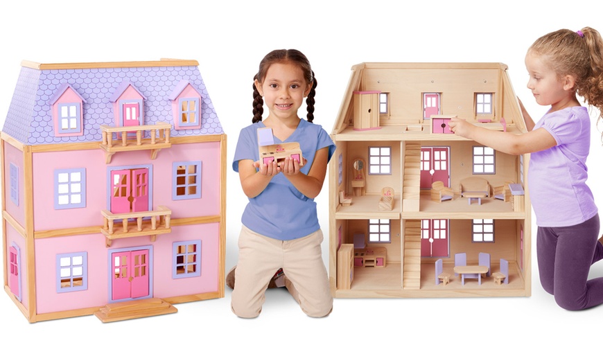 Multi-Level Dollhouse- Melissa and Doug