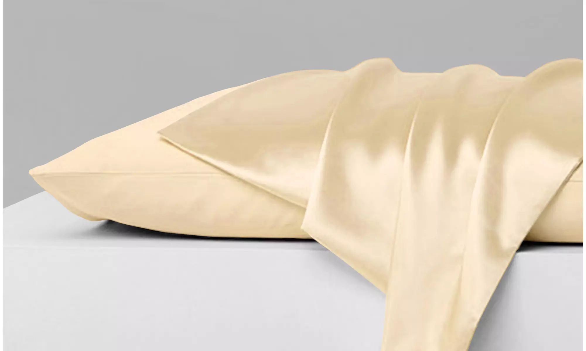 Luxurious Satin Anti-Acne Facial and Hair Care Pillowcase (1- or 2-Piece)