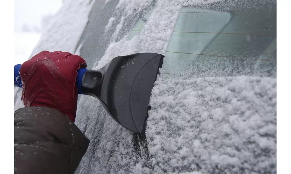 Hopkins Subzero Ice Crusher Ice Scraper (Color may vary)