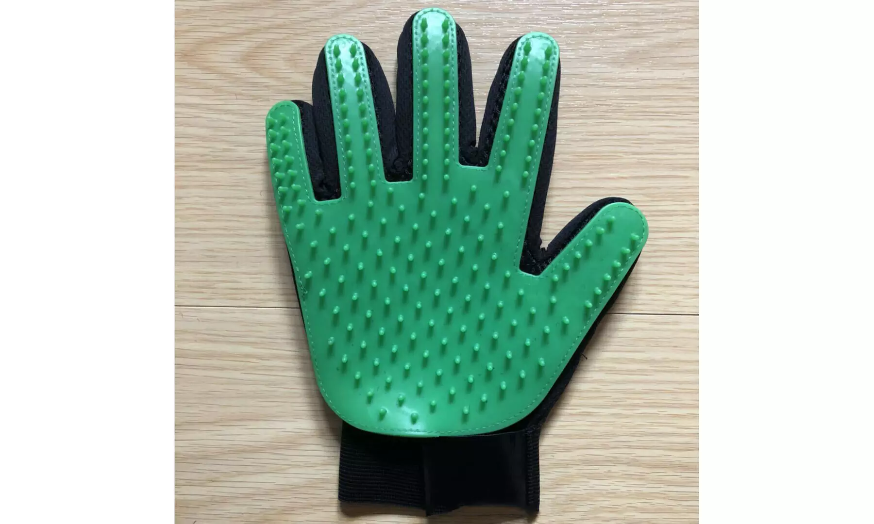 1-2 Pair Pet Dog Cat Deshedding Brush Grooming Glove Massage Hair Fur Removal