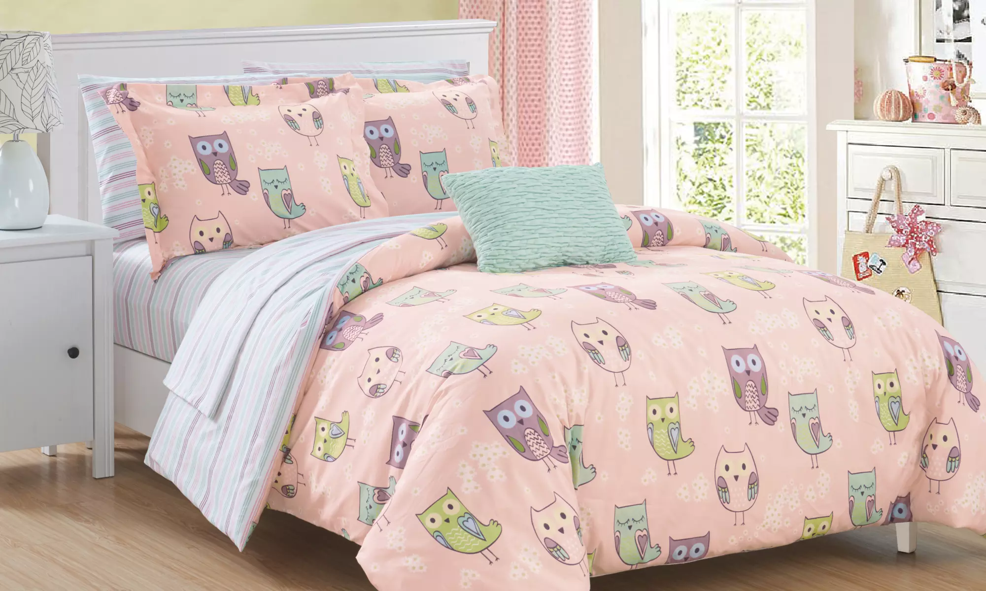 Owl and Elephant 8 or 6 Piece Reversible Comforter Set - Sheets included - Primary Image