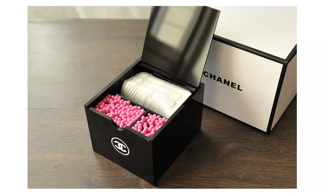 Chanel makeup remover toner cotton pads brush lipsticks holder w/ shops gift box