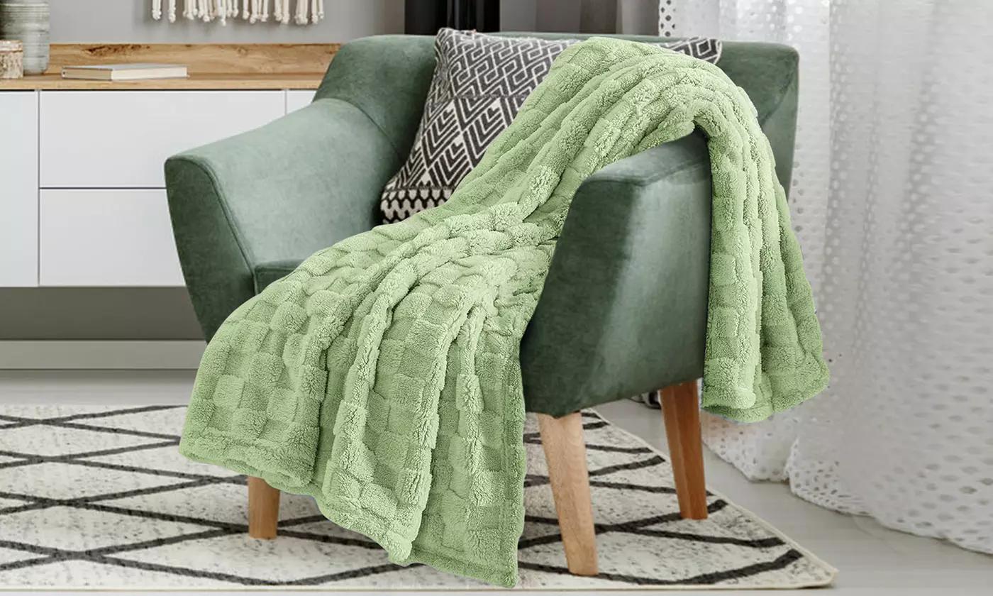 ItBelongs2U 59" Soft Cozy Fleece 3D Checkered Throw Blanket for Couch Warmer
