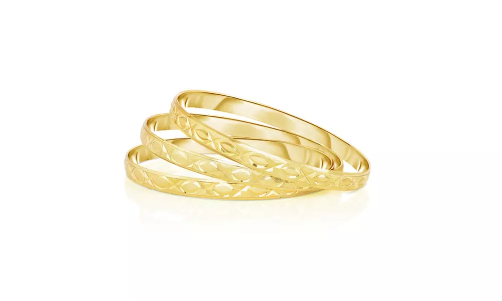 Set of 3 Diamond Cut XOXO Bangle Set - Primary Image