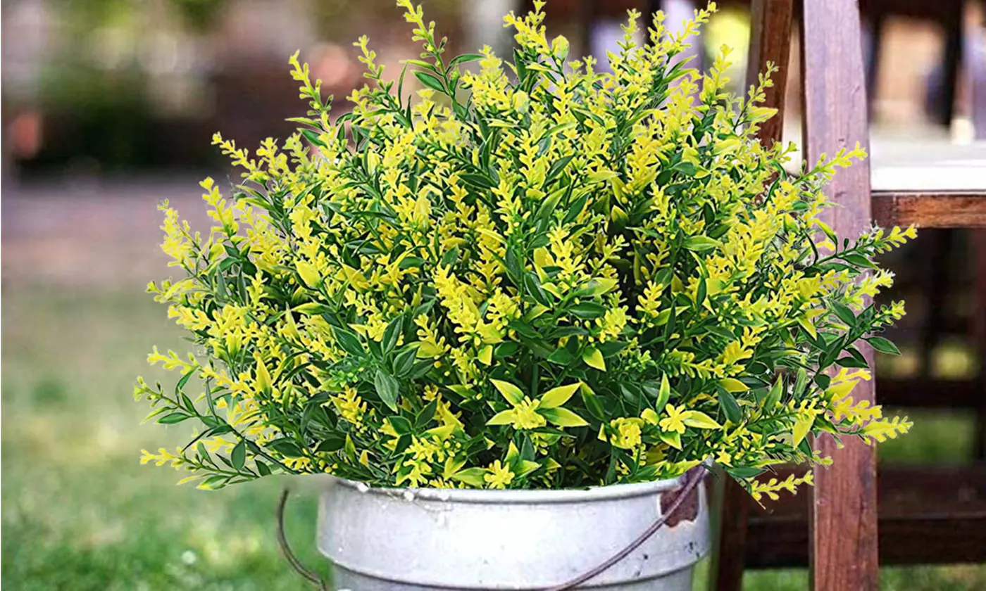 ItBelongs2U 8-Pack UV Resistant Artificial Lavender Flowers Faux Plastic Plants