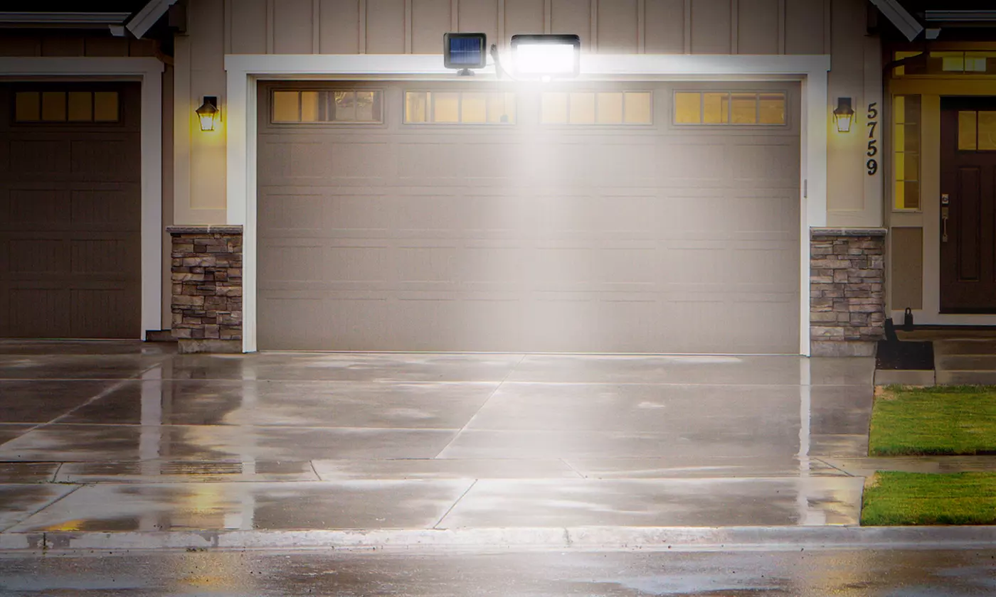 SolarEK 100-LED Solar Powered Wall Light PIR Infrared Motion Sensor Spotlight