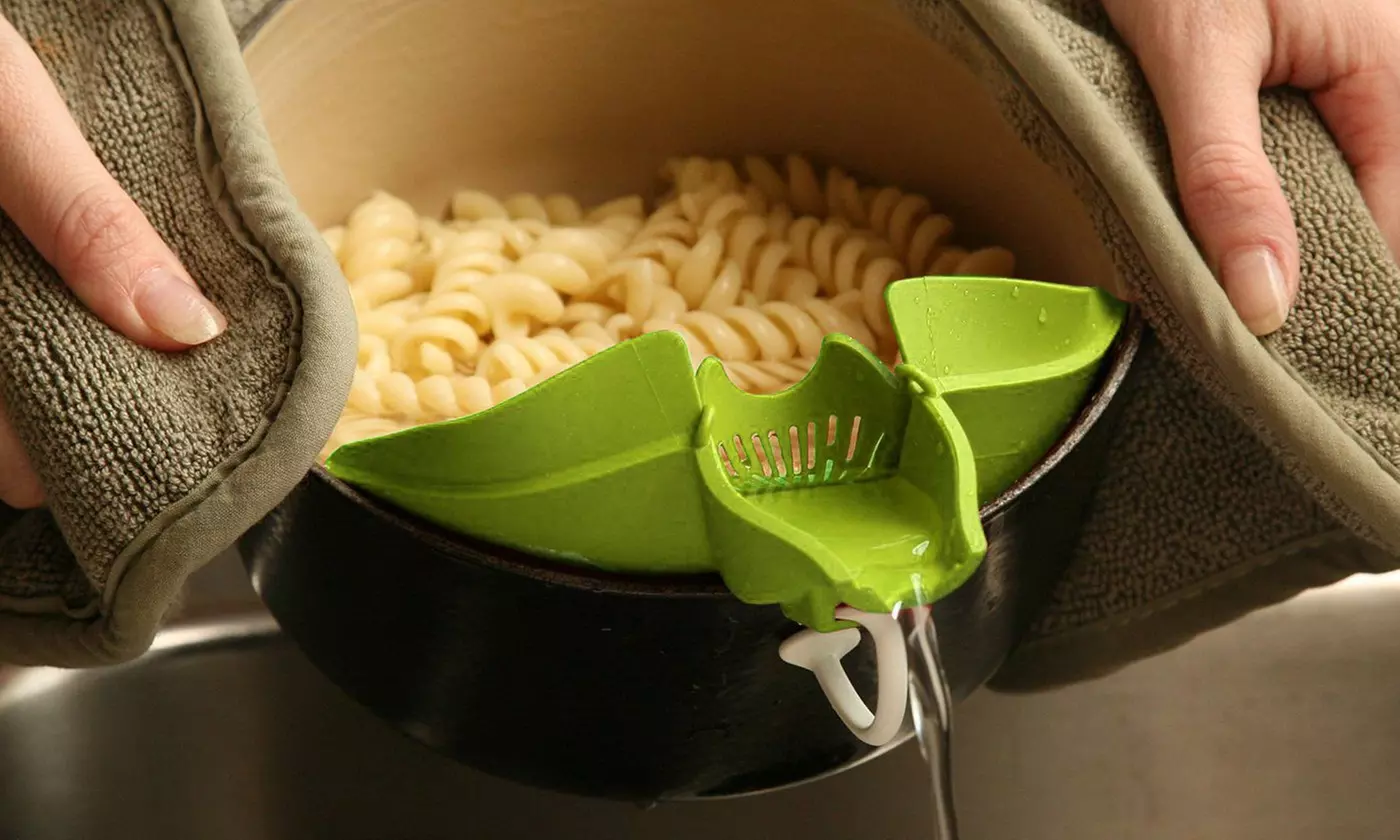 Snap'N Strain Kitchen Strainer (2-Colors)