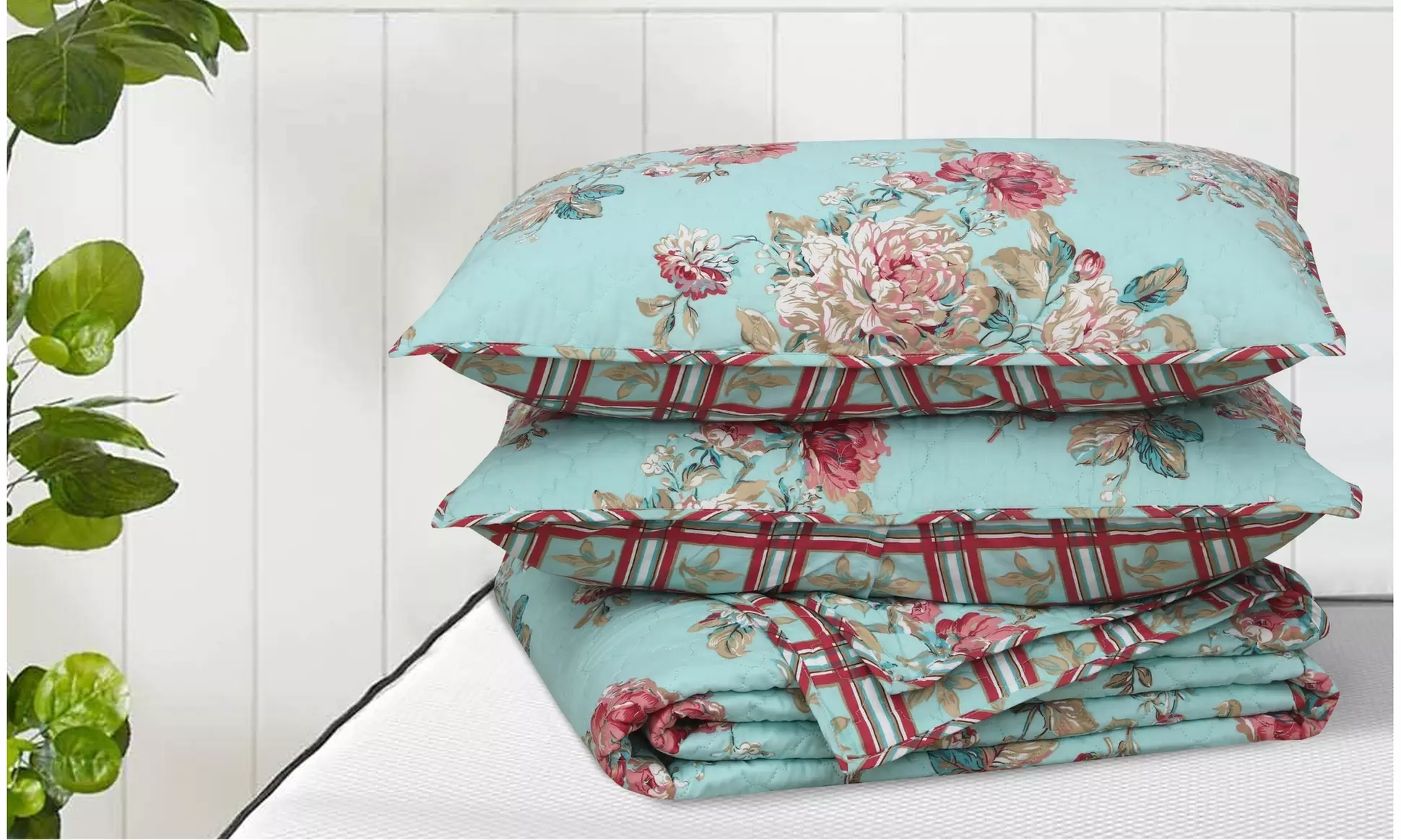 3 Piece Quilt Set Lightweight Bedspread with 2 Matching Pillow Shams Bedding Set