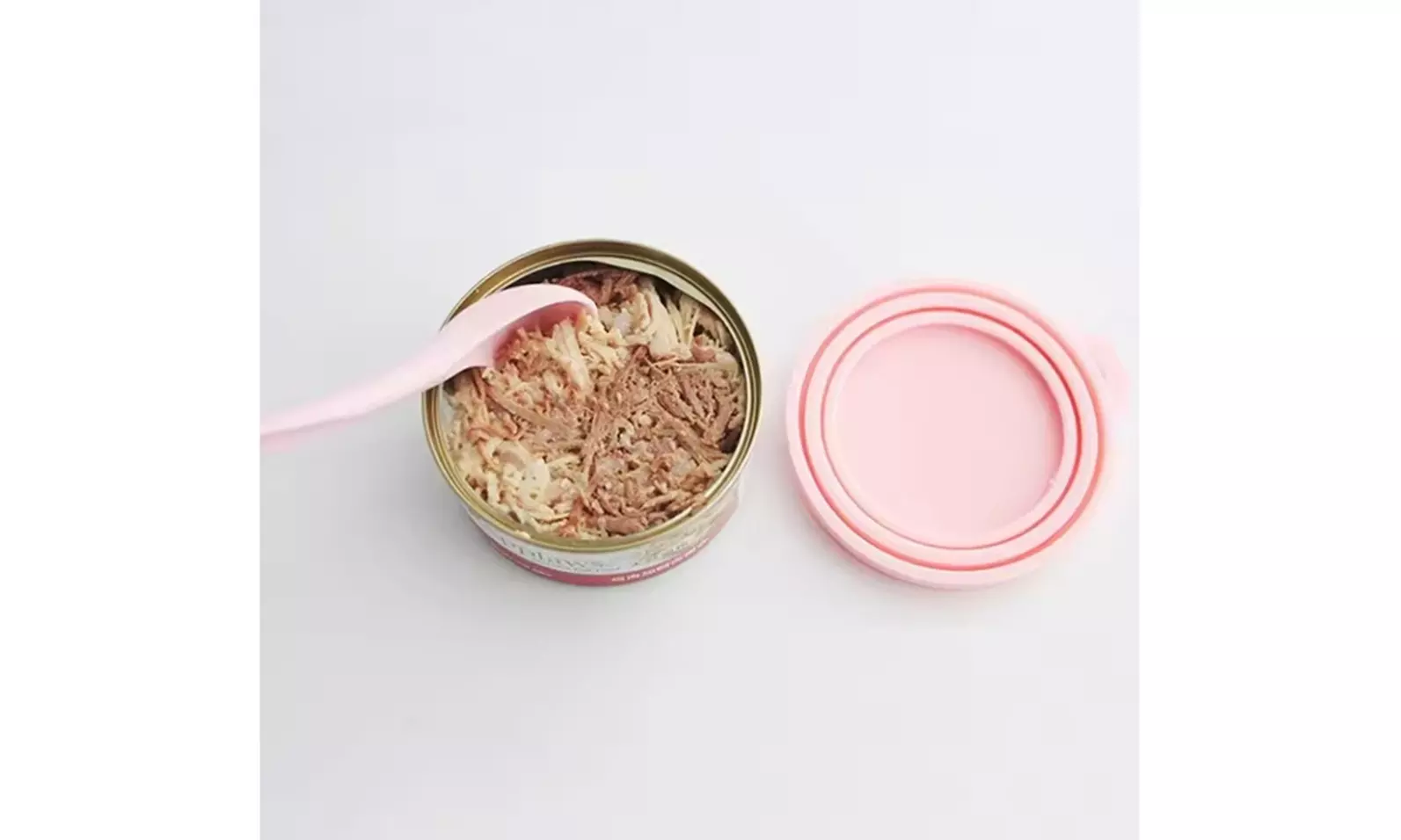 4 Ps Pet Food Can Cover Set w Spoon-Silicone Can Lids for Dog & Cat Food Storage