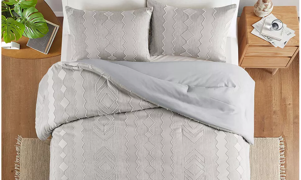 Peace Nest 2 or 3 PC Geometric Clipped Comforter Set