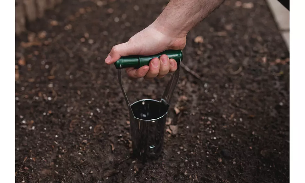 Bulb Buddy Spring-Loaded Flower Bulb Planter
