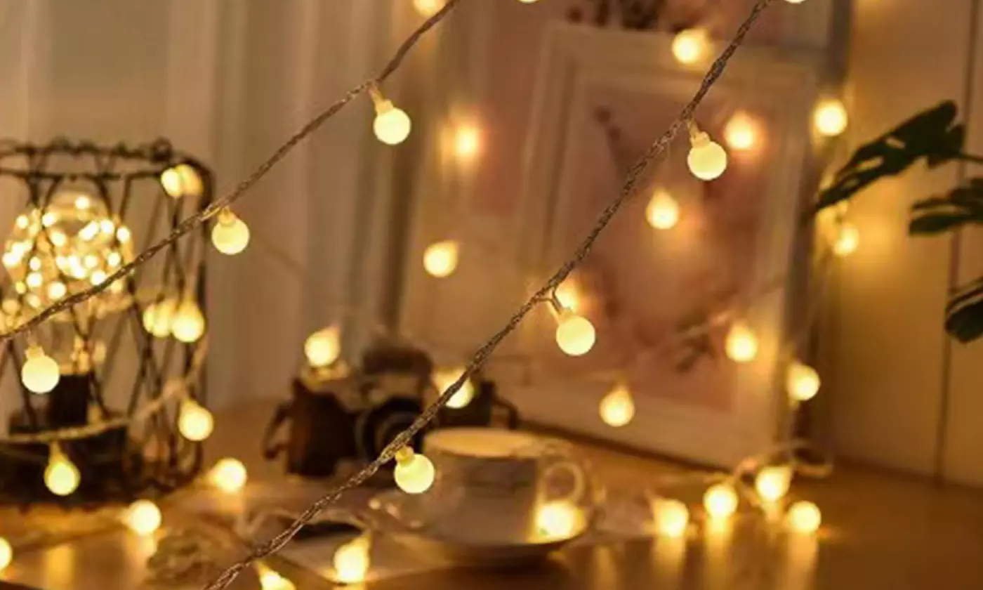 iMounTEK 32.8FT LED 100 Ball Plug In/80 Ball Battery Powered Globe String Lights