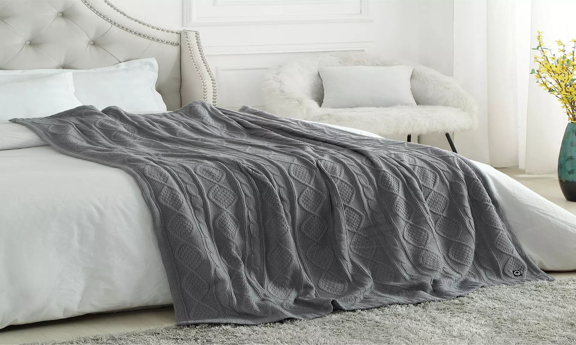 Malie Yara Cable Knit Reversible Cozy & Luxurious Faux Fur Throw Blanket 50"x60" - Primary Image