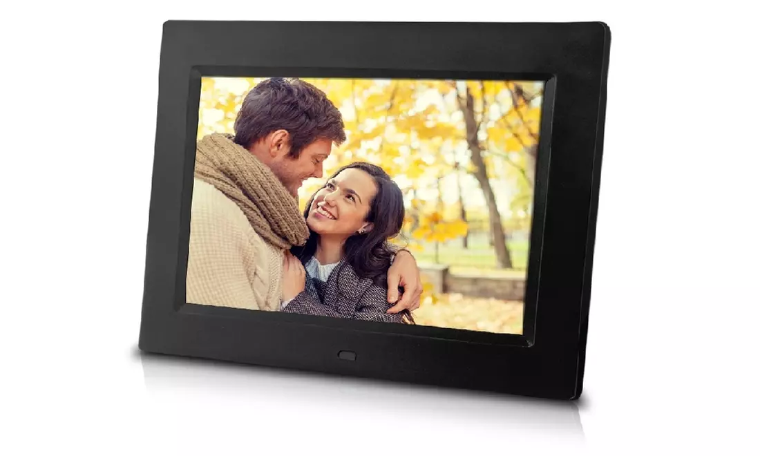 Sungale 8 inch Digital Photo Frame, Black, 800x600 - Photo/Video/Music Support - Primary Image