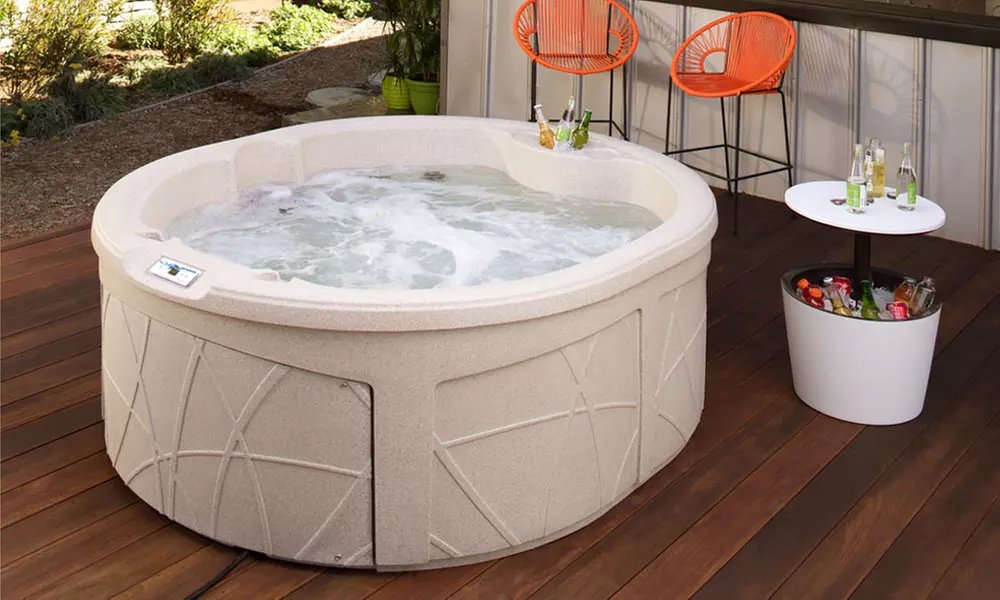 Lifesmart LS200 4-Person 13-Jet Plug & Play Spa - Primary Image
