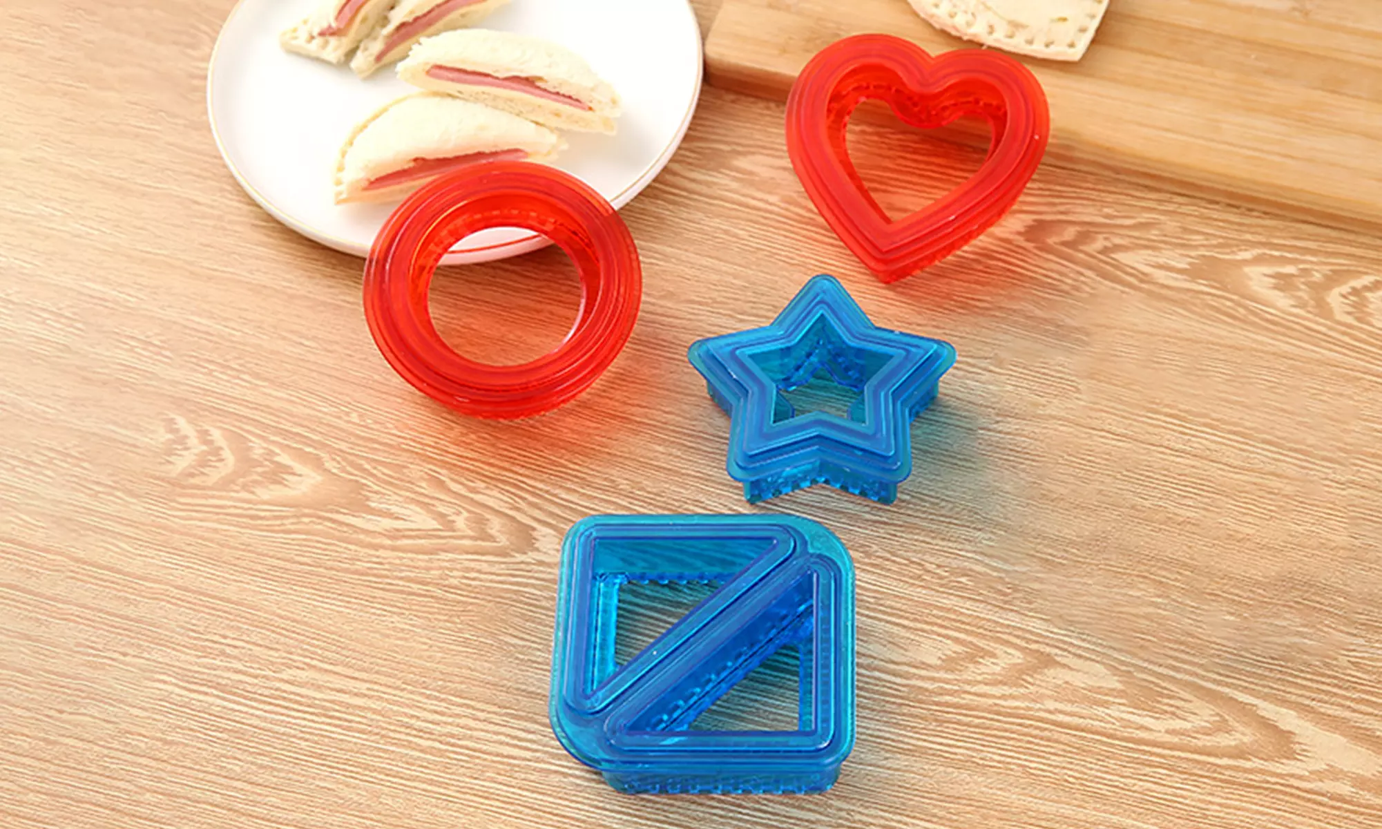 Sandwich Cutter and Sealer Set Of 4 DIY Pancake Sandwich Molds Safety to Use - Primary Image