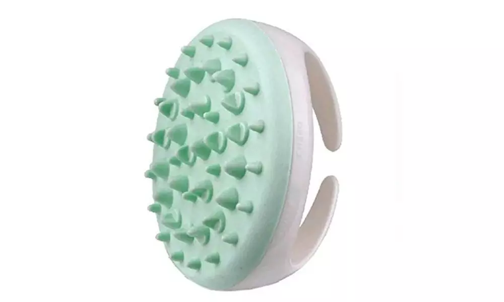 Hand Handle Cellulite Massager Cellulite Brush Body Massager Cellulite Remover - Primary Image