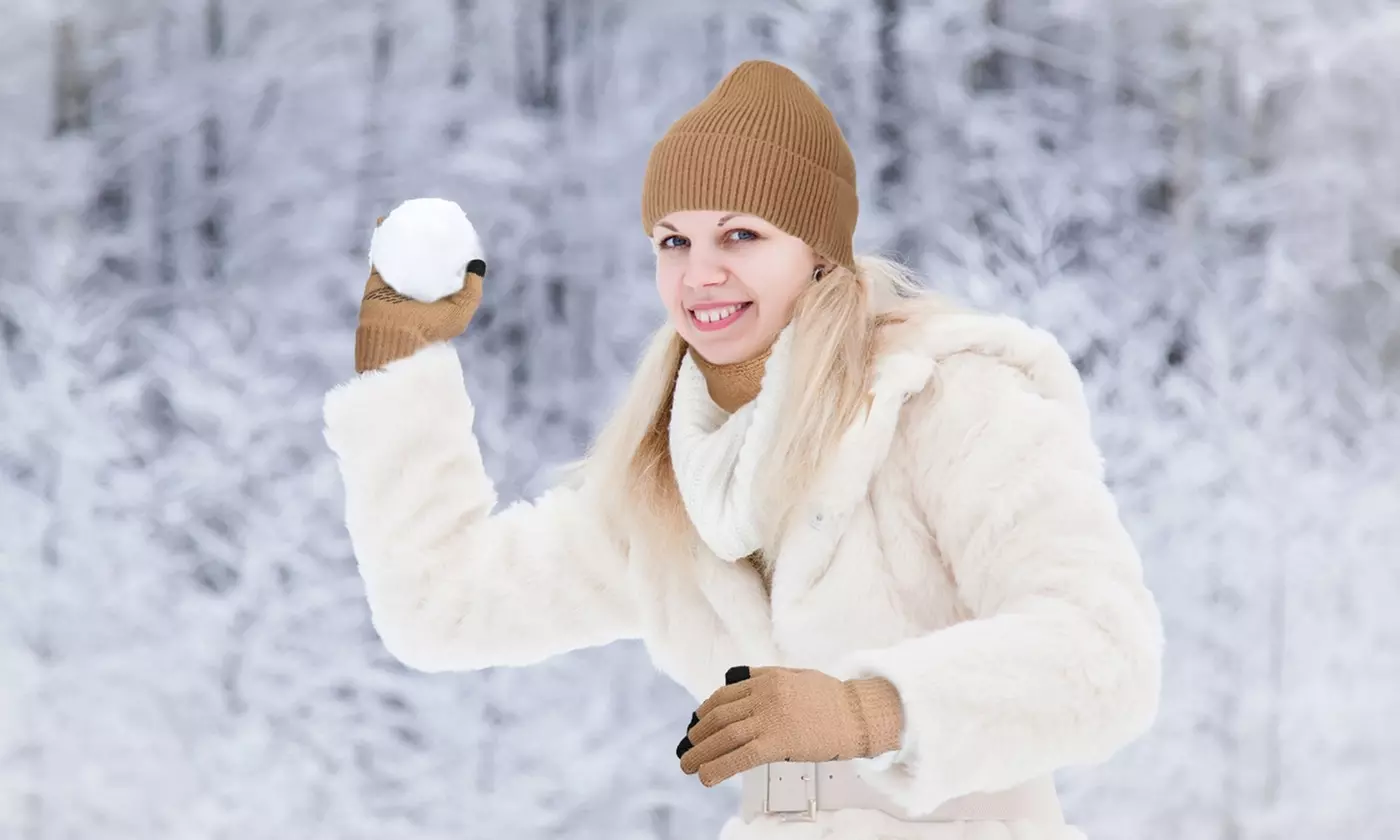 N'POLAR Winter Knitted Beanie, Warm Long Scarf, and Touchscreen Gloves Set