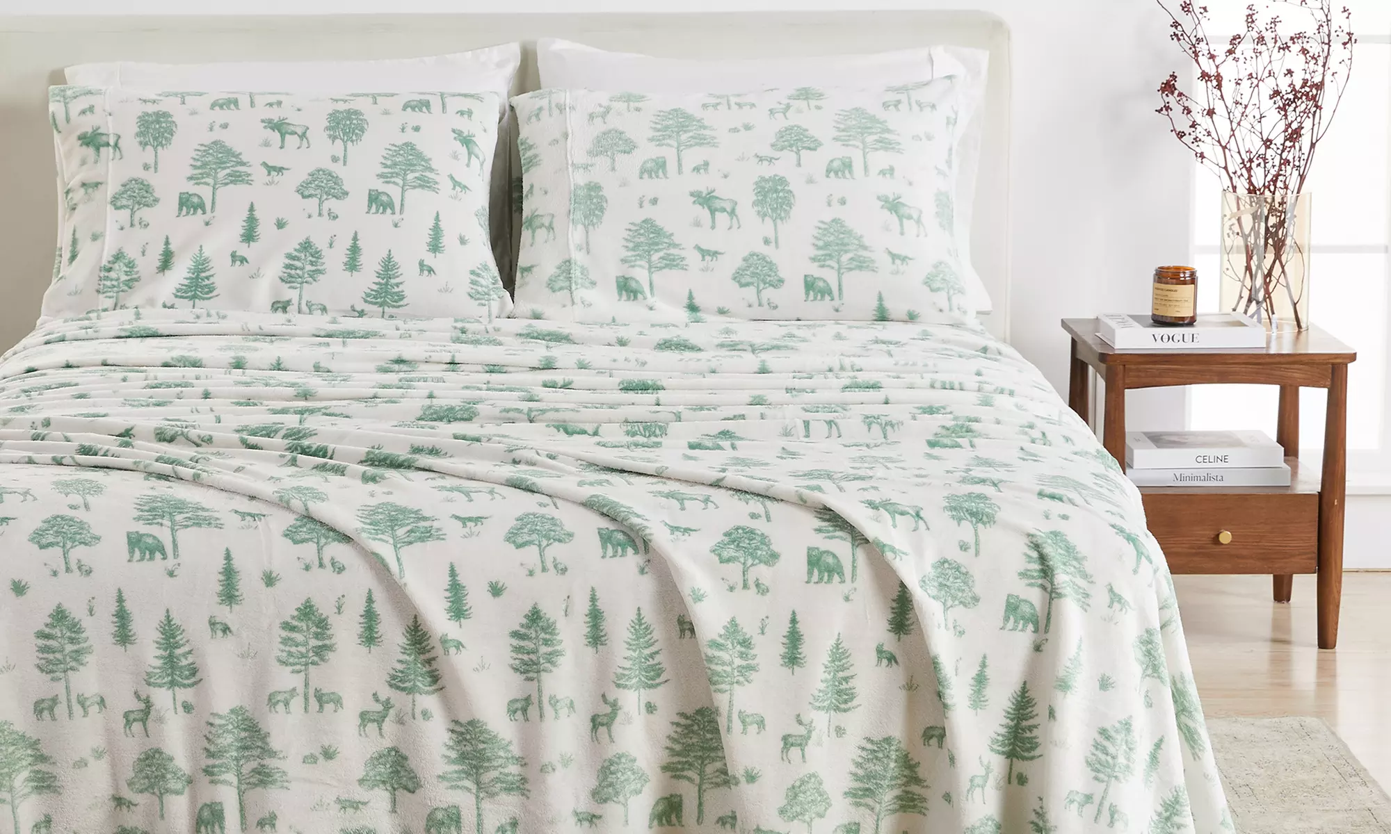 Ultra Soft Velvet Plush Printed Bed Sheet Set