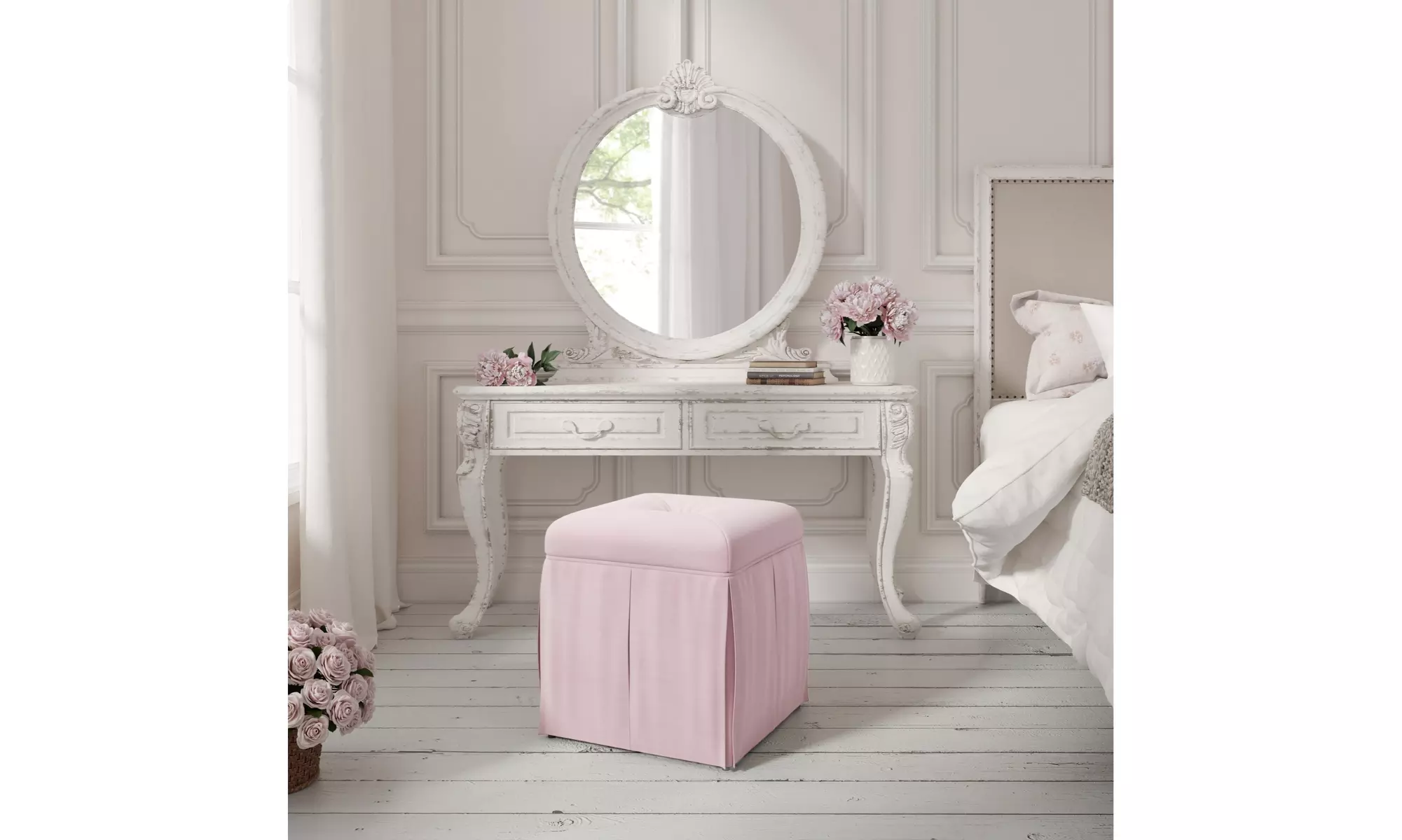 Tamara Single Tuft Storage Ottoman - Primary Image