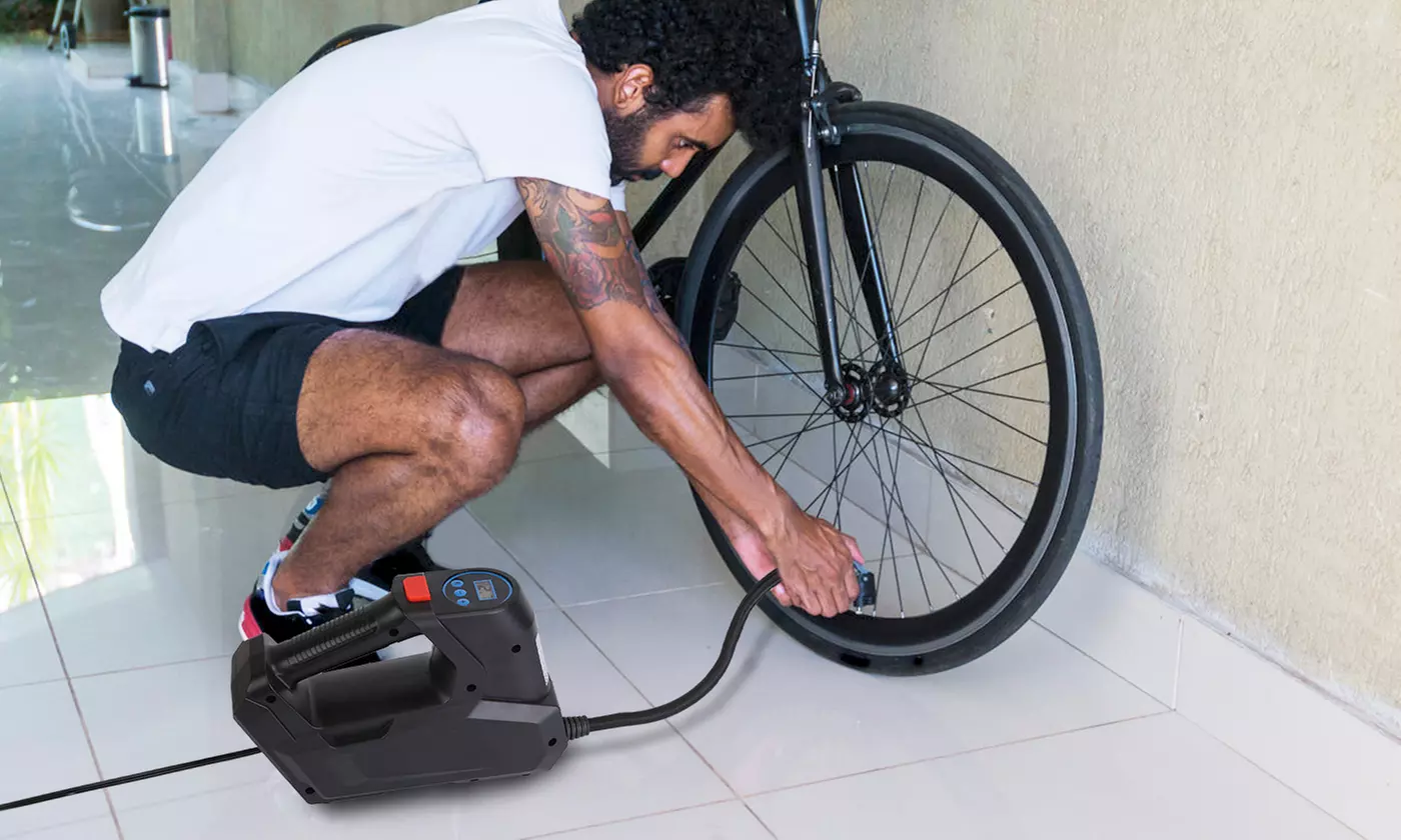 iMounTEK 12V DC 150PSI Tire Inflator with LCD Display & Auto Shut-Off