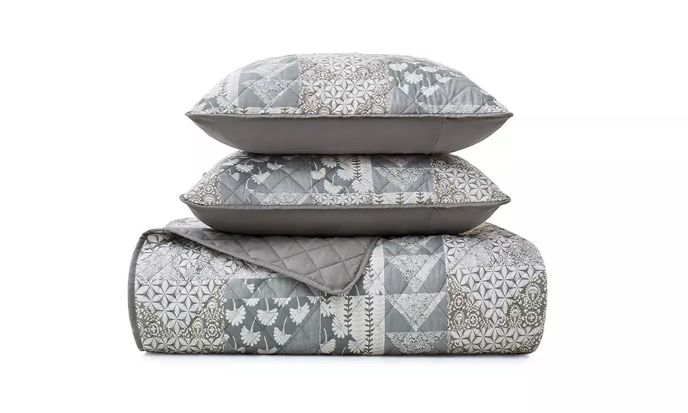 Peace Nest Soft Reversible Print Quilted Coverlet Set