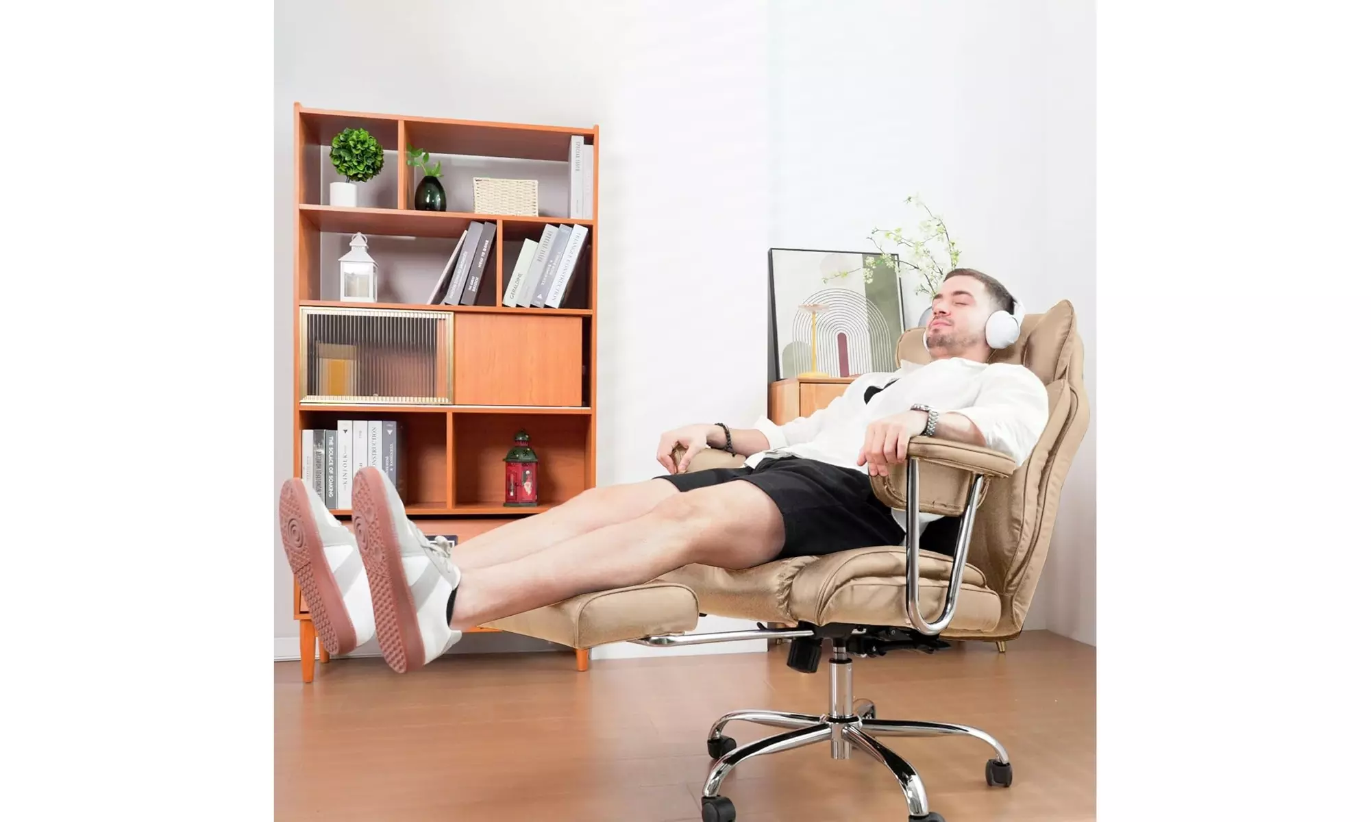 Executive Reclining Office Chair with Extendable Footrest – High Back Padded Desk Chair for Home Office