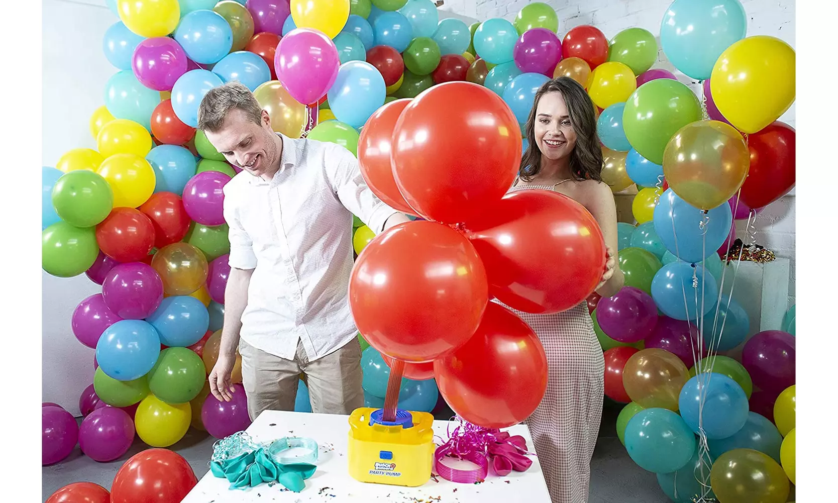 Zuru Bunch O' Balloons Self Filling, Stringing & Sealing Party Balloon Pump - Primary Image