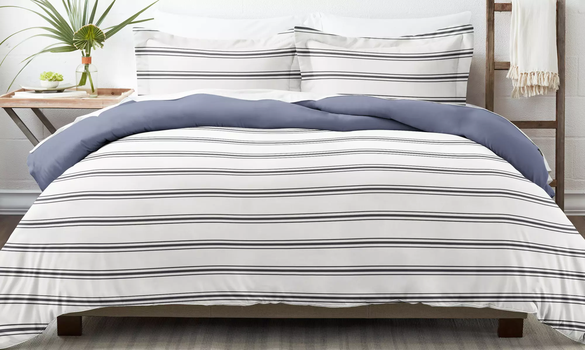 Home Collection Premium Ultra Soft Desert Stripe 3 PC Reversible Duvet Cover Set - Primary Image