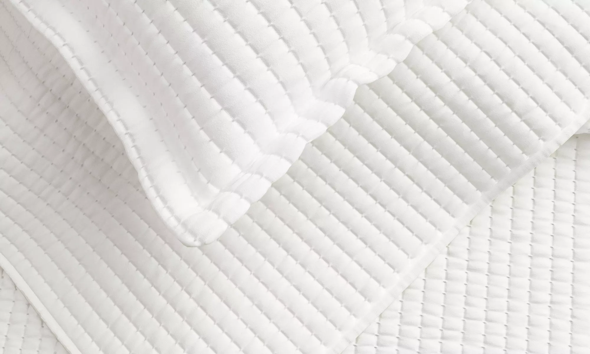 Premium Solid Quilt Set (2- or 3-Piece)