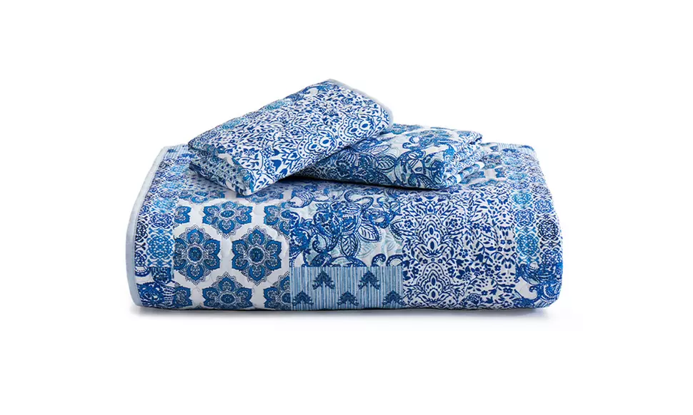 Peace Nest Soft Reversible Print Quilted Coverlet Set