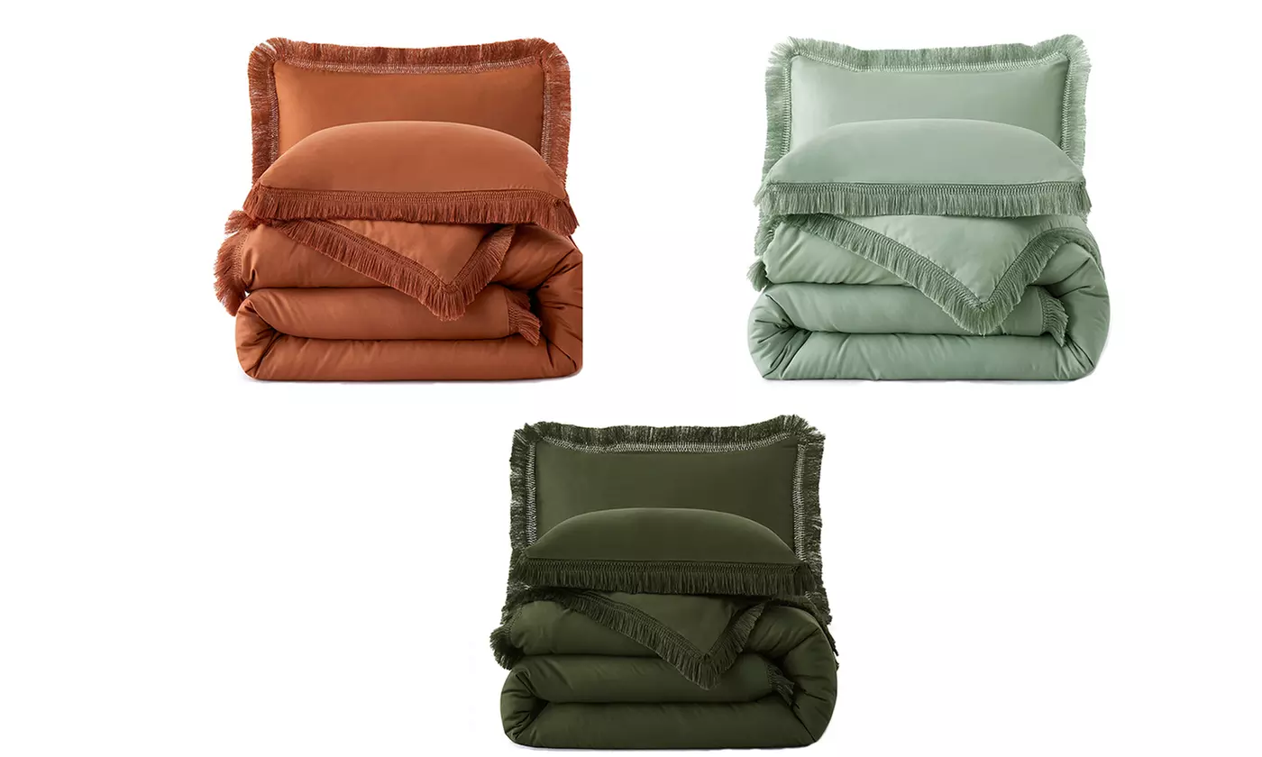 Comforter Set Bedding Set With Tassel Fringe Design 1 Comforter & 2 Pillowshams - Primary Image