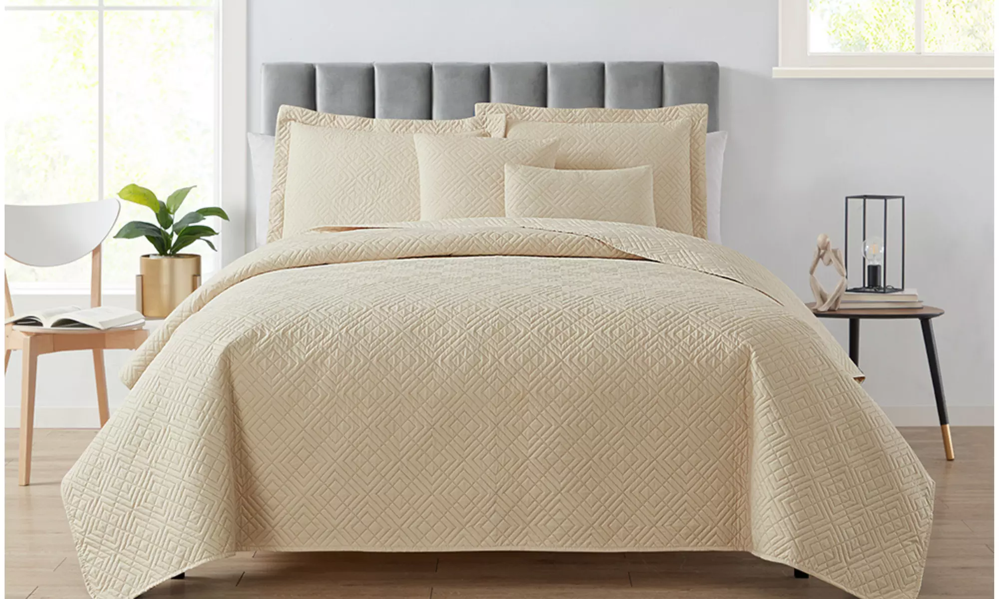 Clara Clark Bedspread Quilt Set - Embossed Pinsonic Lightweight Coverlet Set