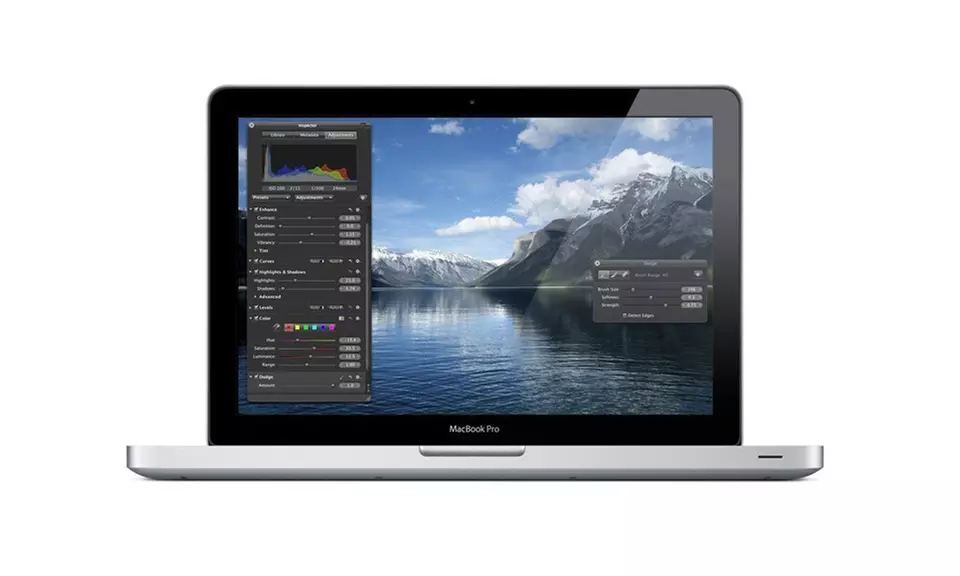 Apple Macbook Pro Core 2 Duo 2.4 GHz 13" (Mid 2010) MC374LL/A (Scratch & Dent) - Primary Image