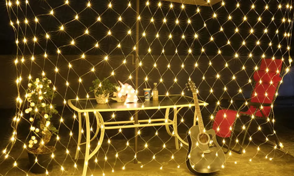 100 LED Net Mesh Fairy Lights - Primary Image