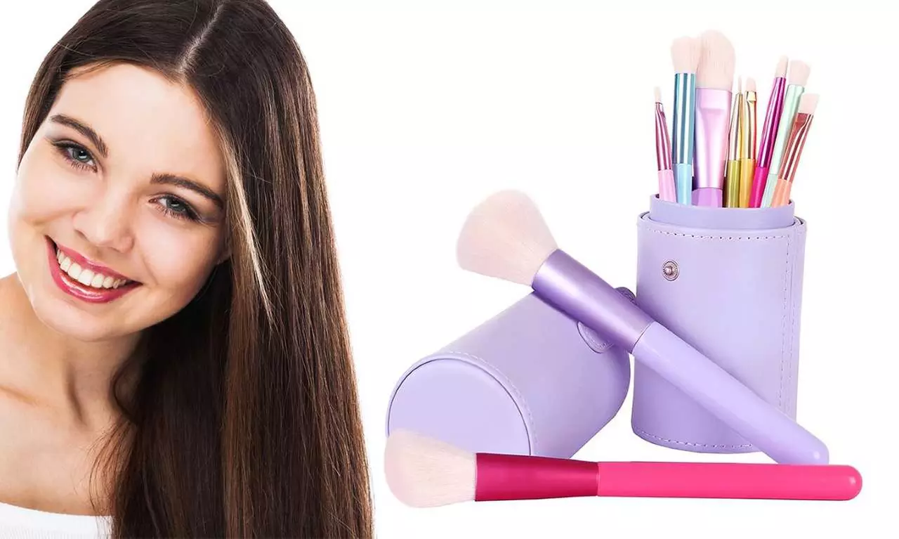 Professional Pastel Shades 10 Makeup Brushes with Faux Leather Cylinder Case