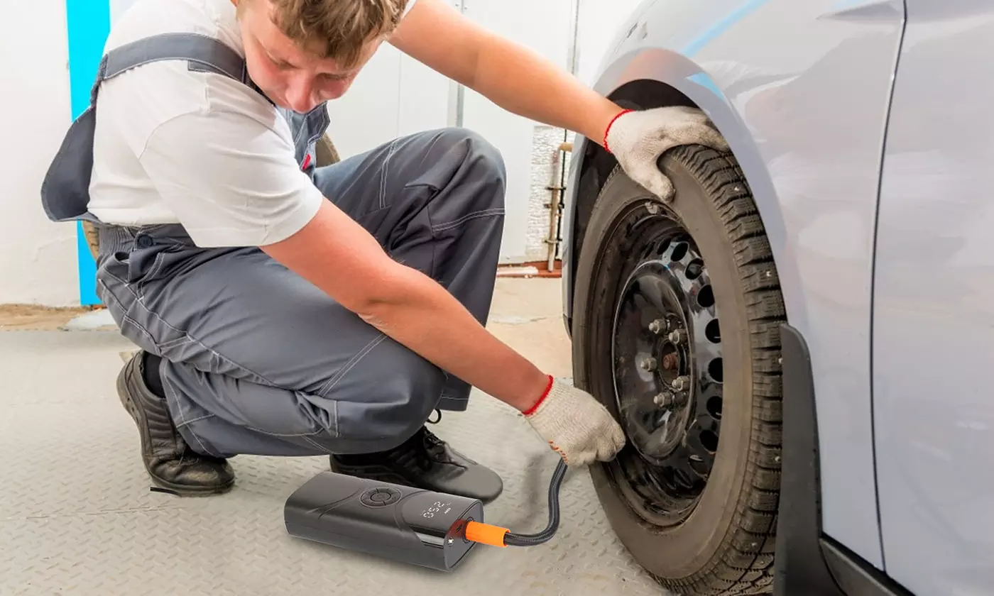 iMounTEK 12V DC 150PSI Tire Inflator with LCD Display & Auto Shut-Off